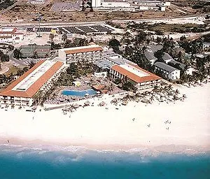 Отель Aruba Beach Club